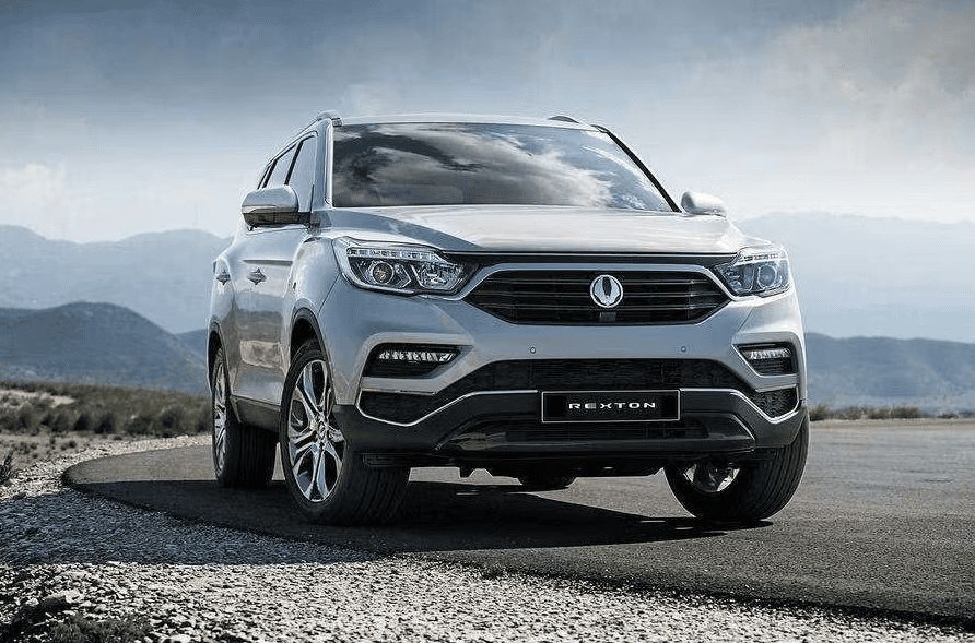 rexton-suv-blanco-exteriores