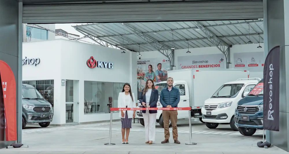 gama kyc vehiculos showroom surquillo